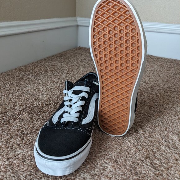 NIB Vans Women's shoes - Picture 3 of 5